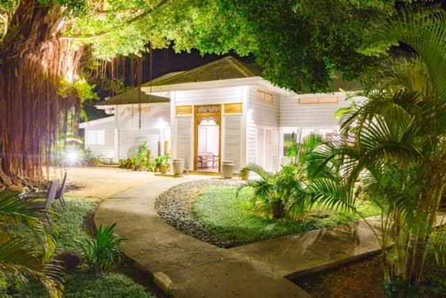 Moorea Beach Lodge Exterior foto